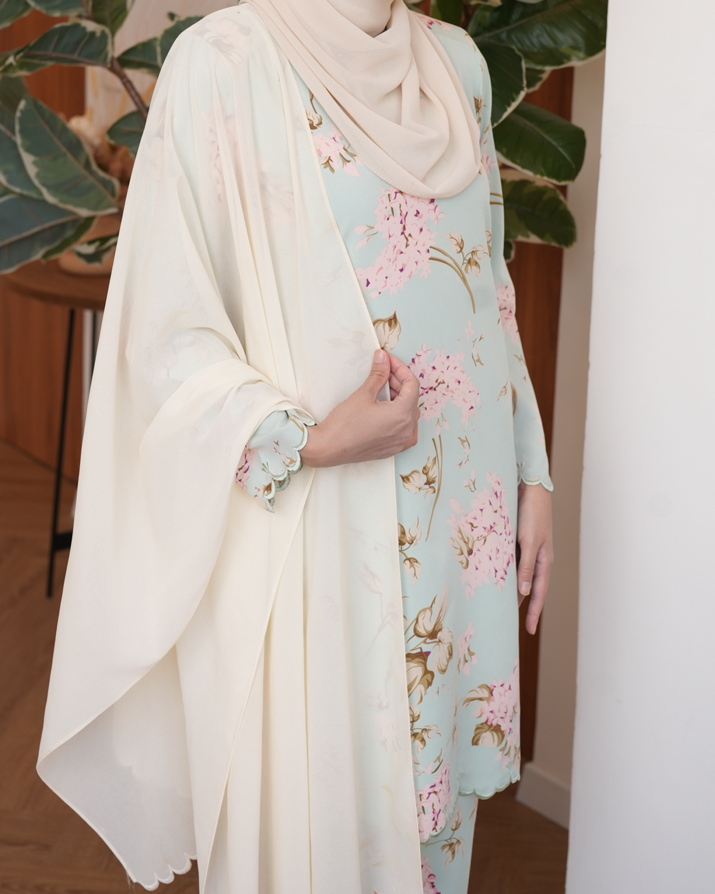 HELENA KURUNG - MINT GREEN