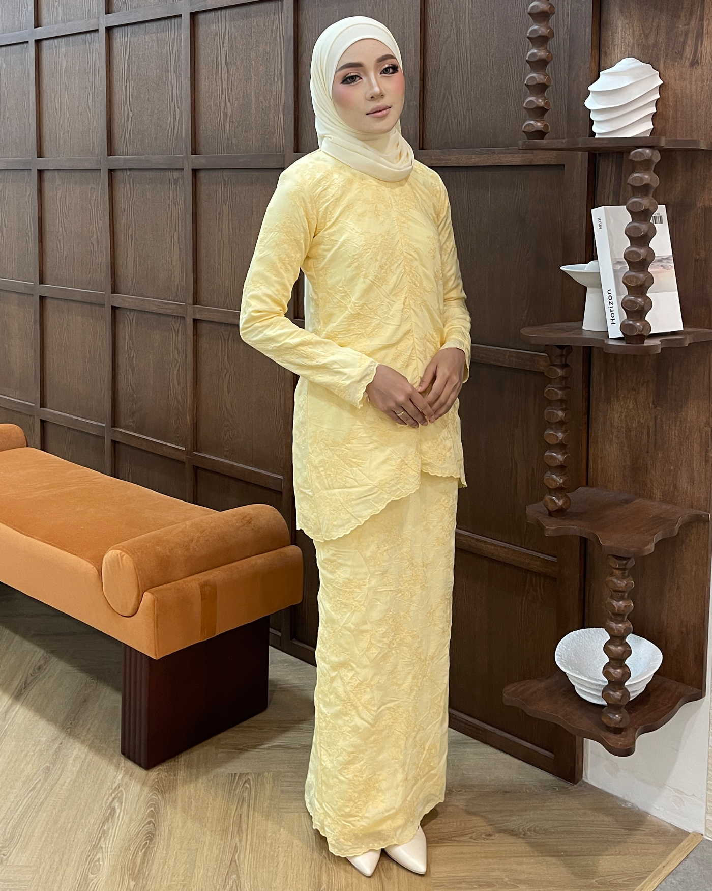 ELICE KURUNG - SOFT BUTTER