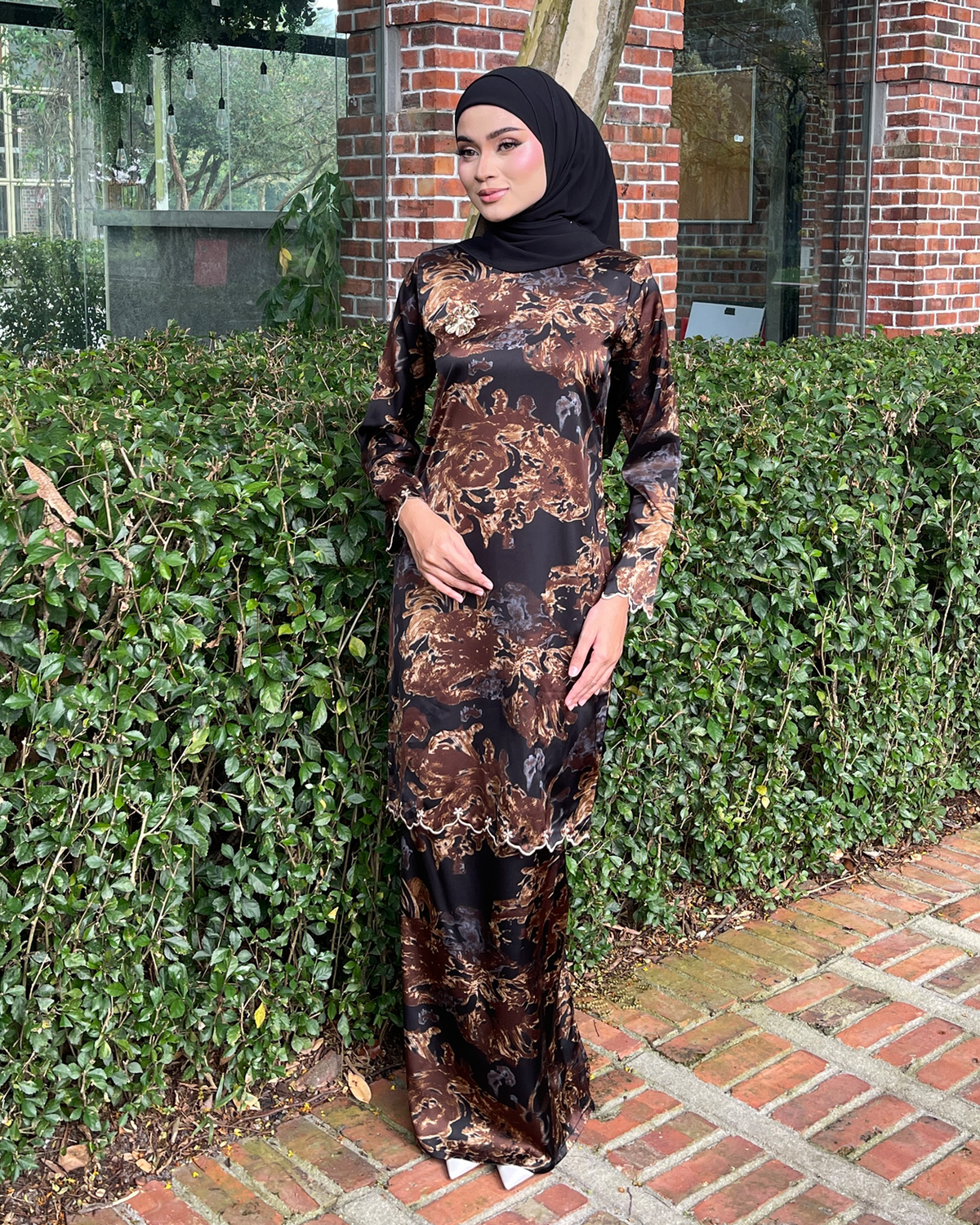 LIYA KURUNG - VELOUR