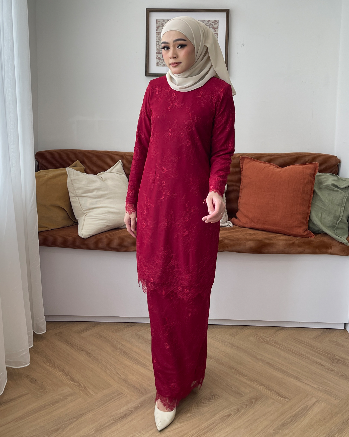 KYRA KURUNG - MAROON